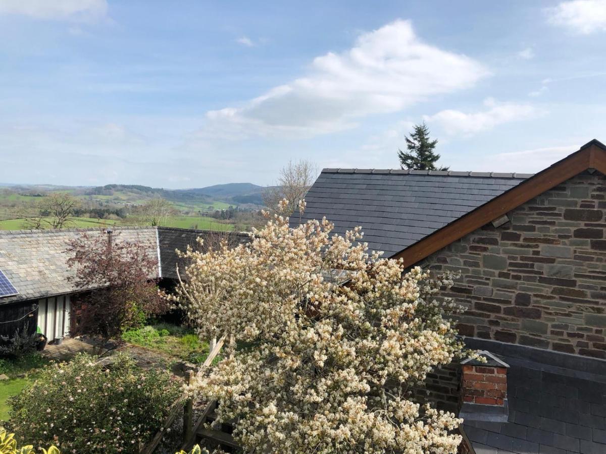 Hay Barn, Penrheol Farm, Unique Barn Conversion Builth Wells Exterior foto